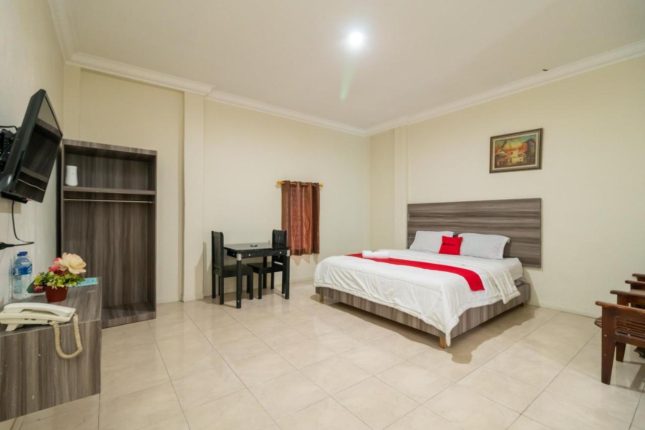 RedDoorz @ Pematangsiantar Hotell Eksteriør bilde