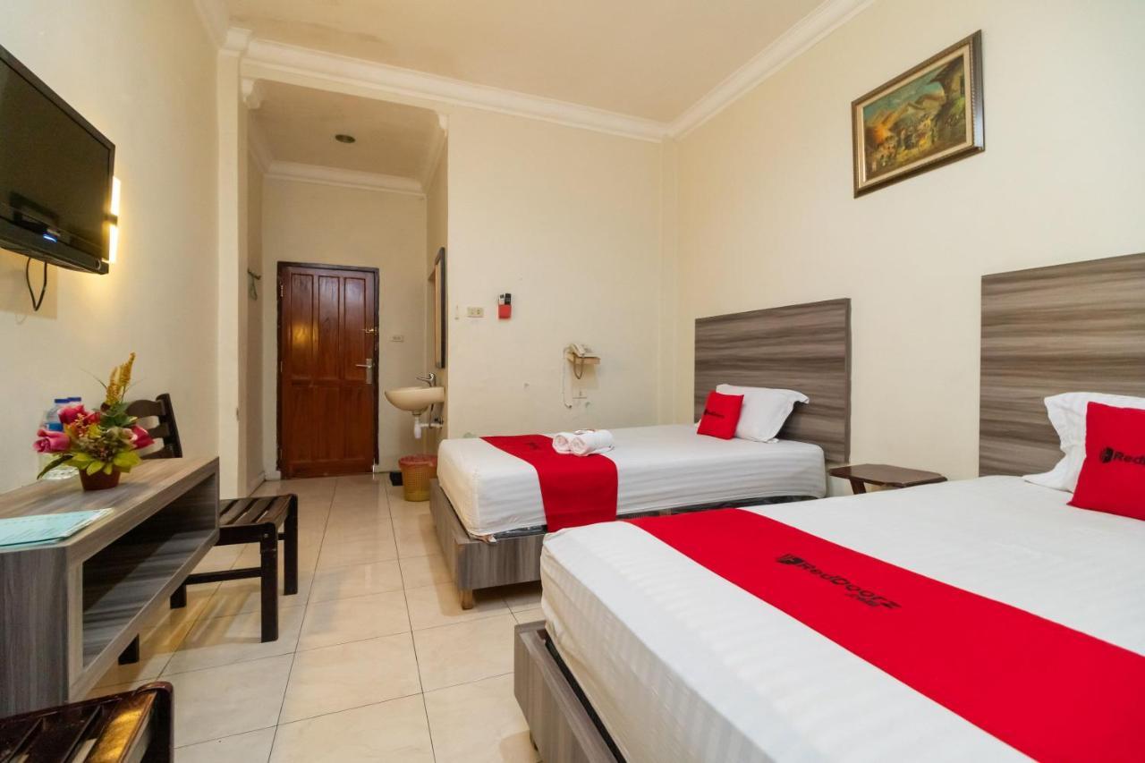 RedDoorz @ Pematangsiantar Hotell Eksteriør bilde