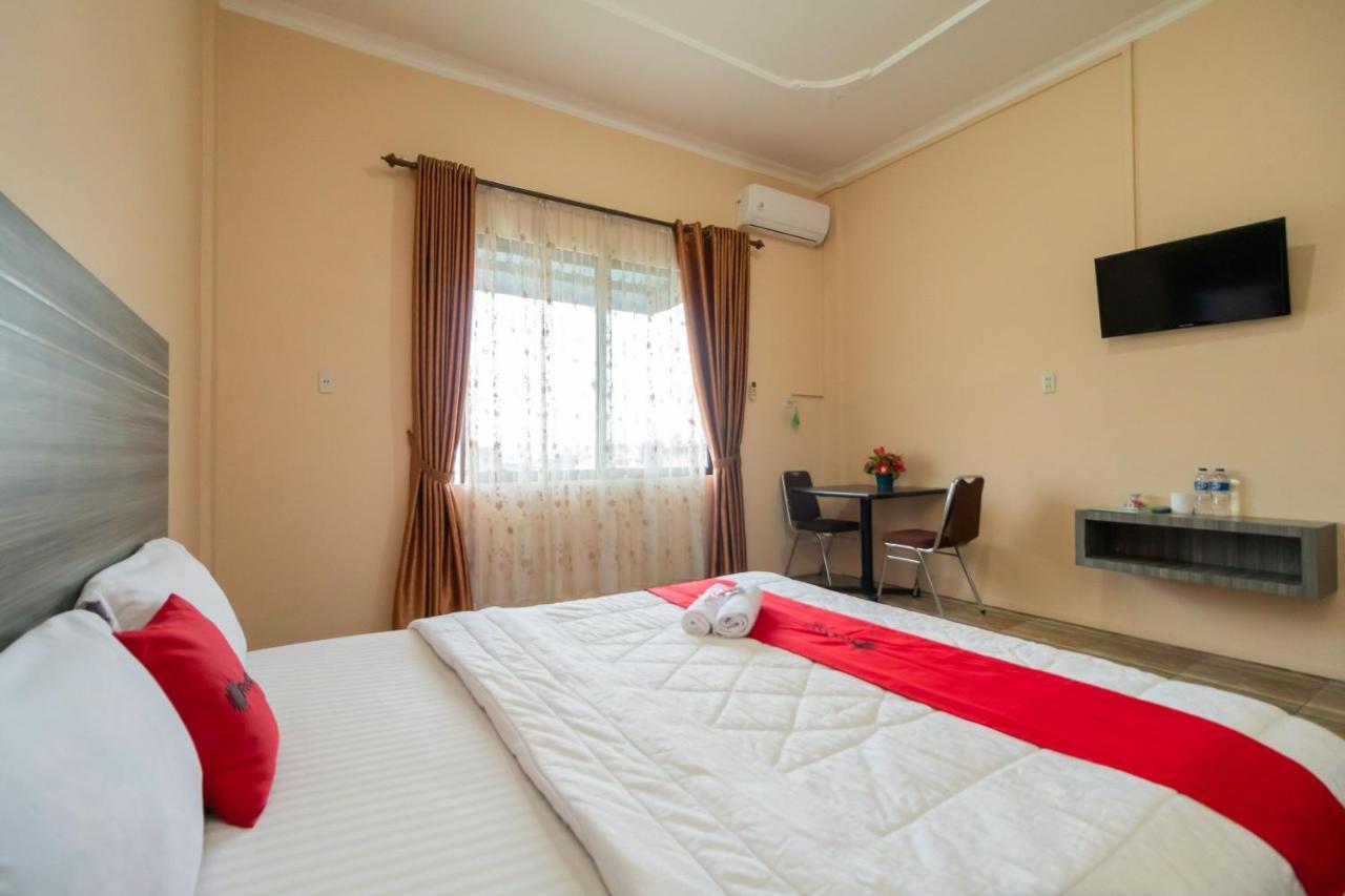 RedDoorz @ Pematangsiantar Hotell Eksteriør bilde
