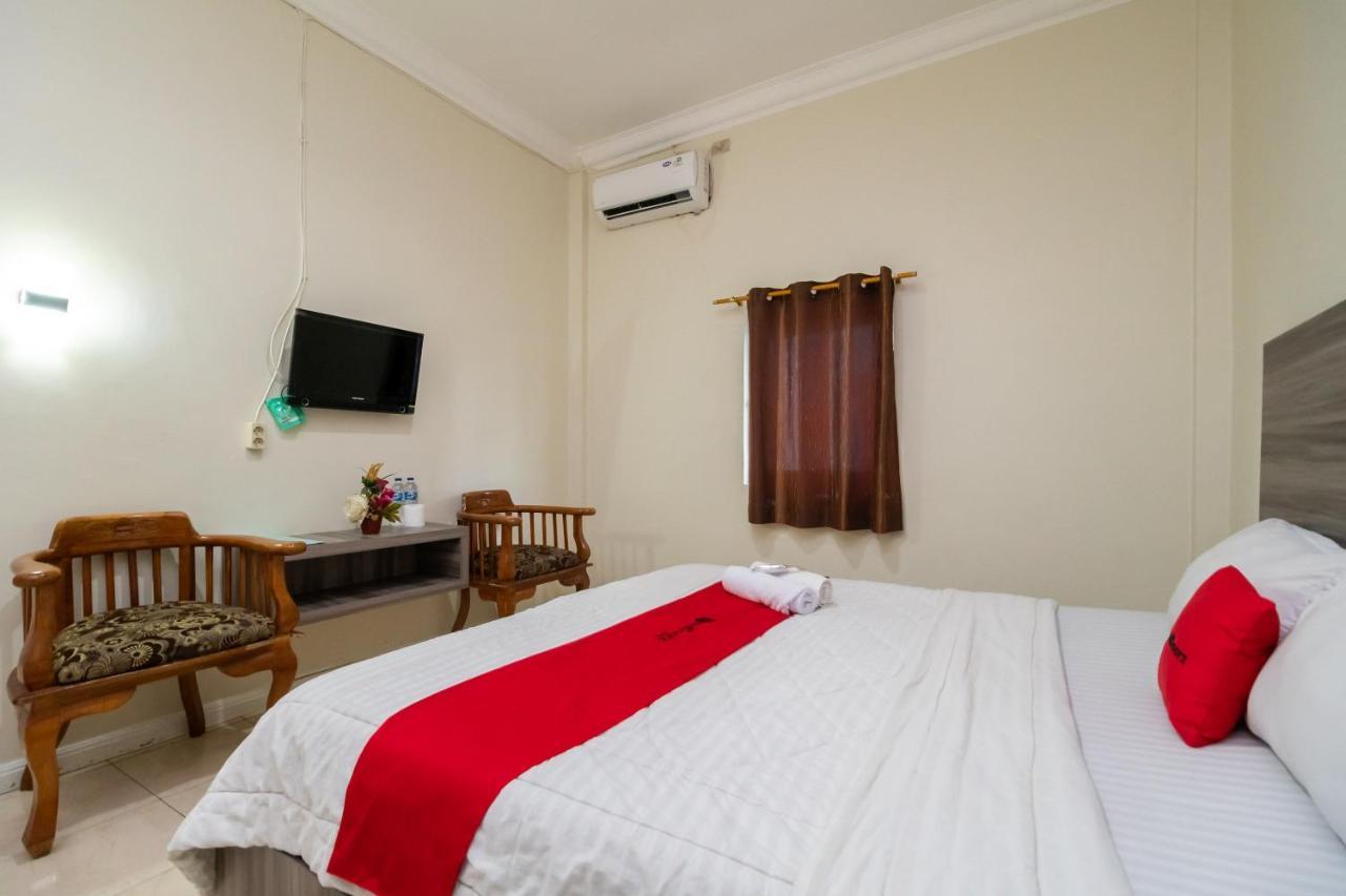 RedDoorz @ Pematangsiantar Hotell Eksteriør bilde