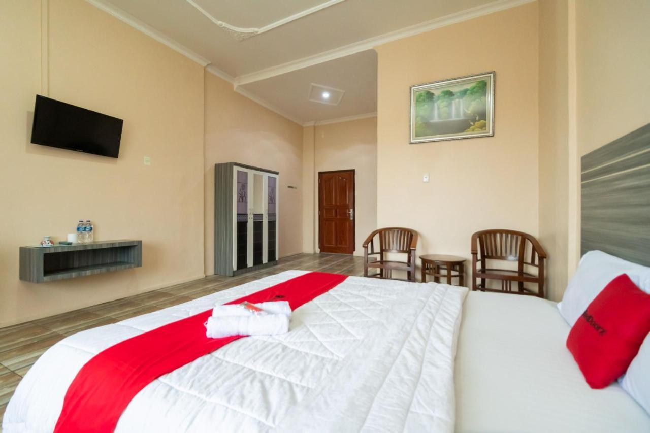RedDoorz @ Pematangsiantar Hotell Eksteriør bilde