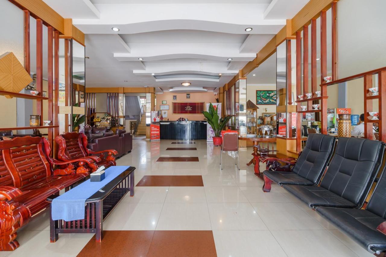 RedDoorz @ Pematangsiantar Hotell Eksteriør bilde